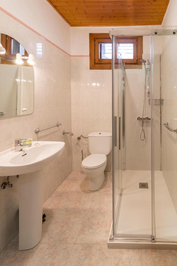 Apartamento Azkoiti Etxea Ochagavía Exteriör bild